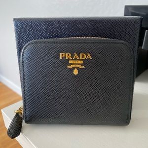Prada Saffiano Compact Coin Wallet Cardholder